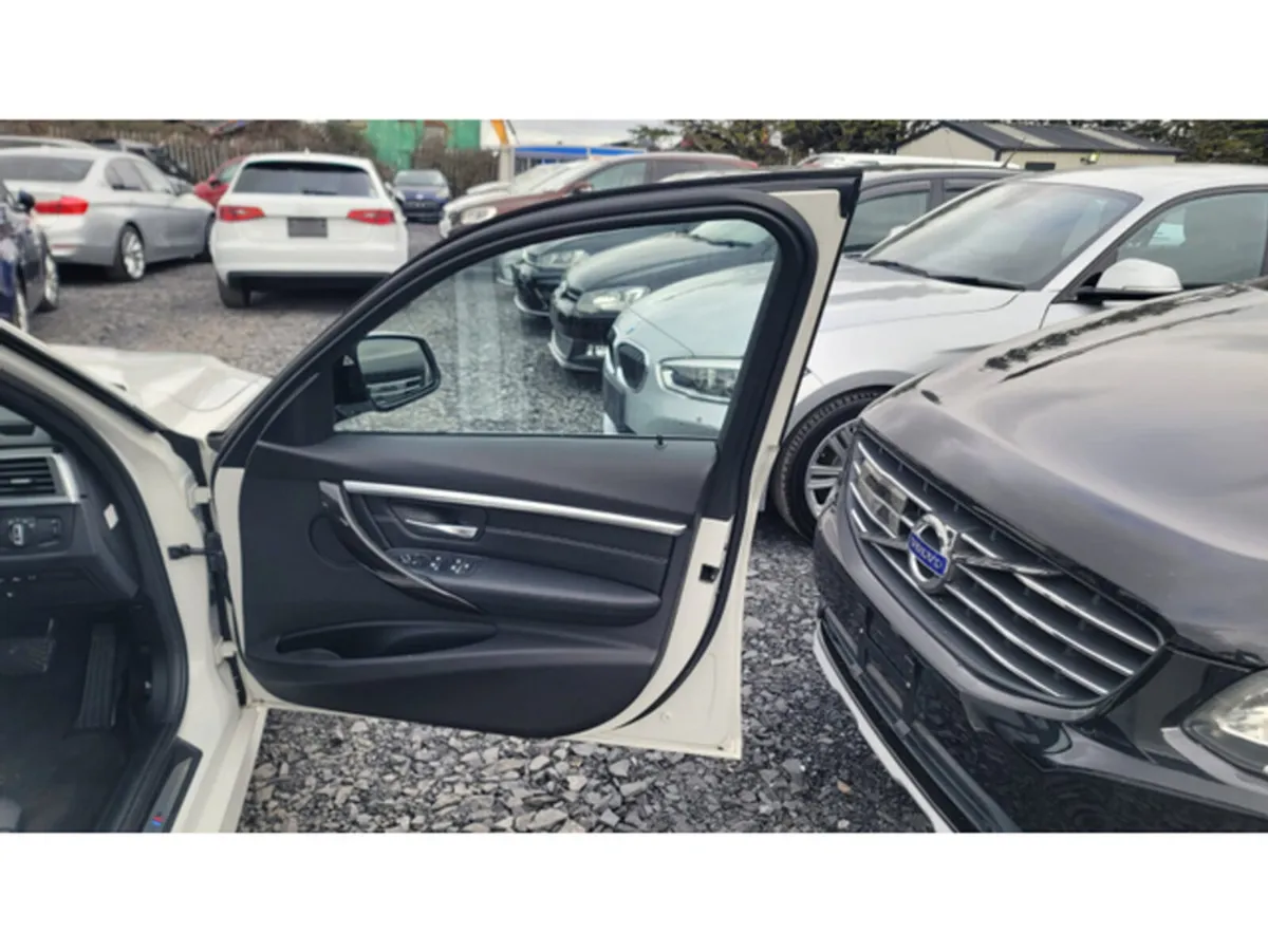 BMW 3-Series 2.0L Automatic Petrol Plug-In-Hybrid - Image 5