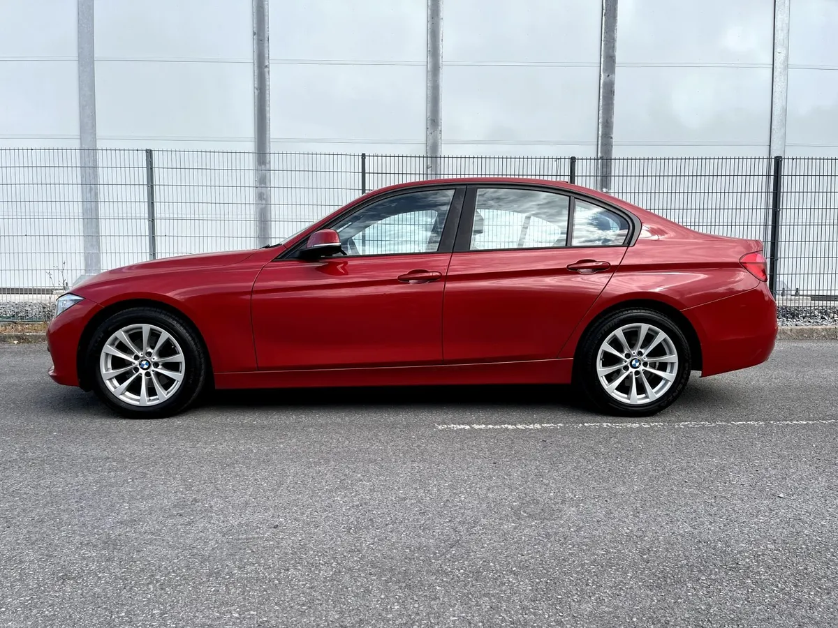 BMW 3-Series 2016 - Image 3