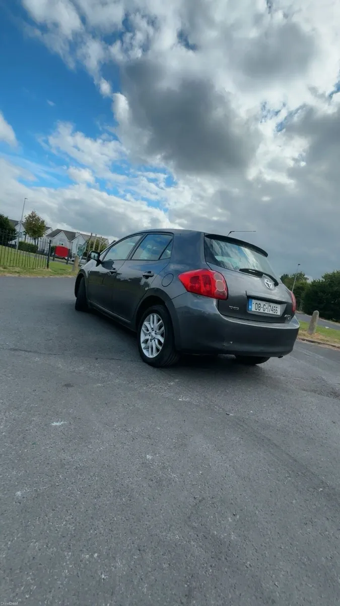 Toyota auris - Image 6