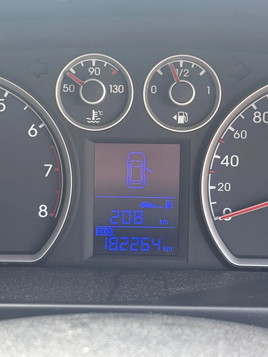Hyundai i30 2008 - Image 2