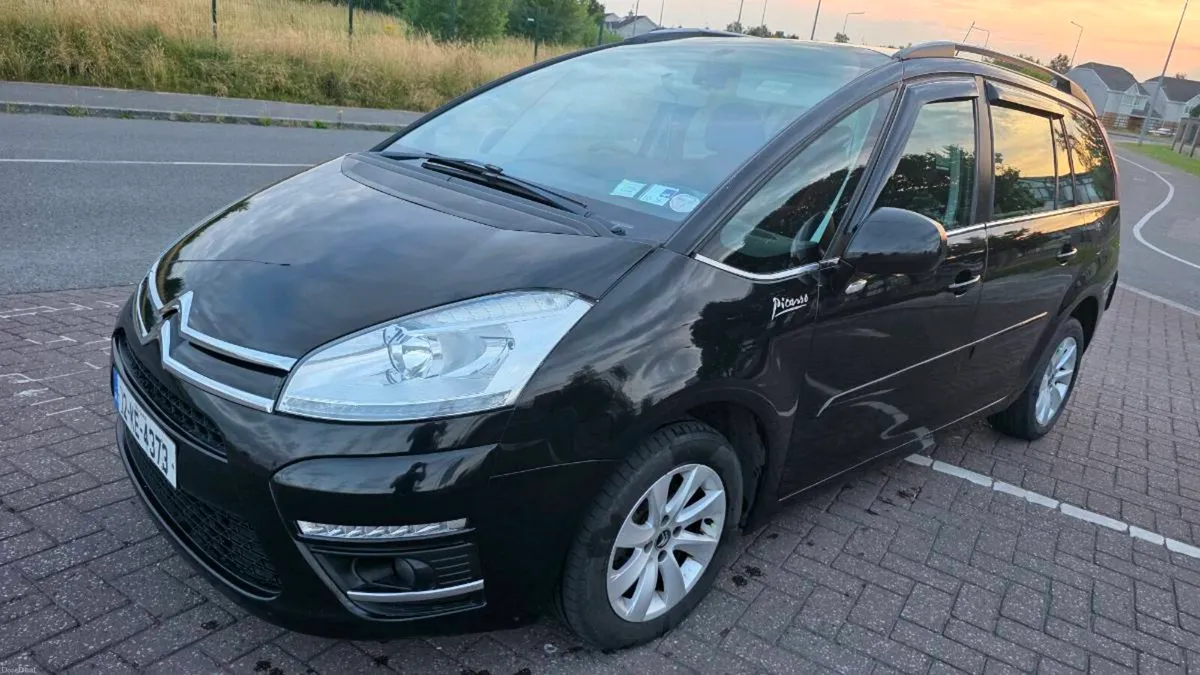 Citroen C4 Grand Picasso Spacious 7 Seater - Image 1