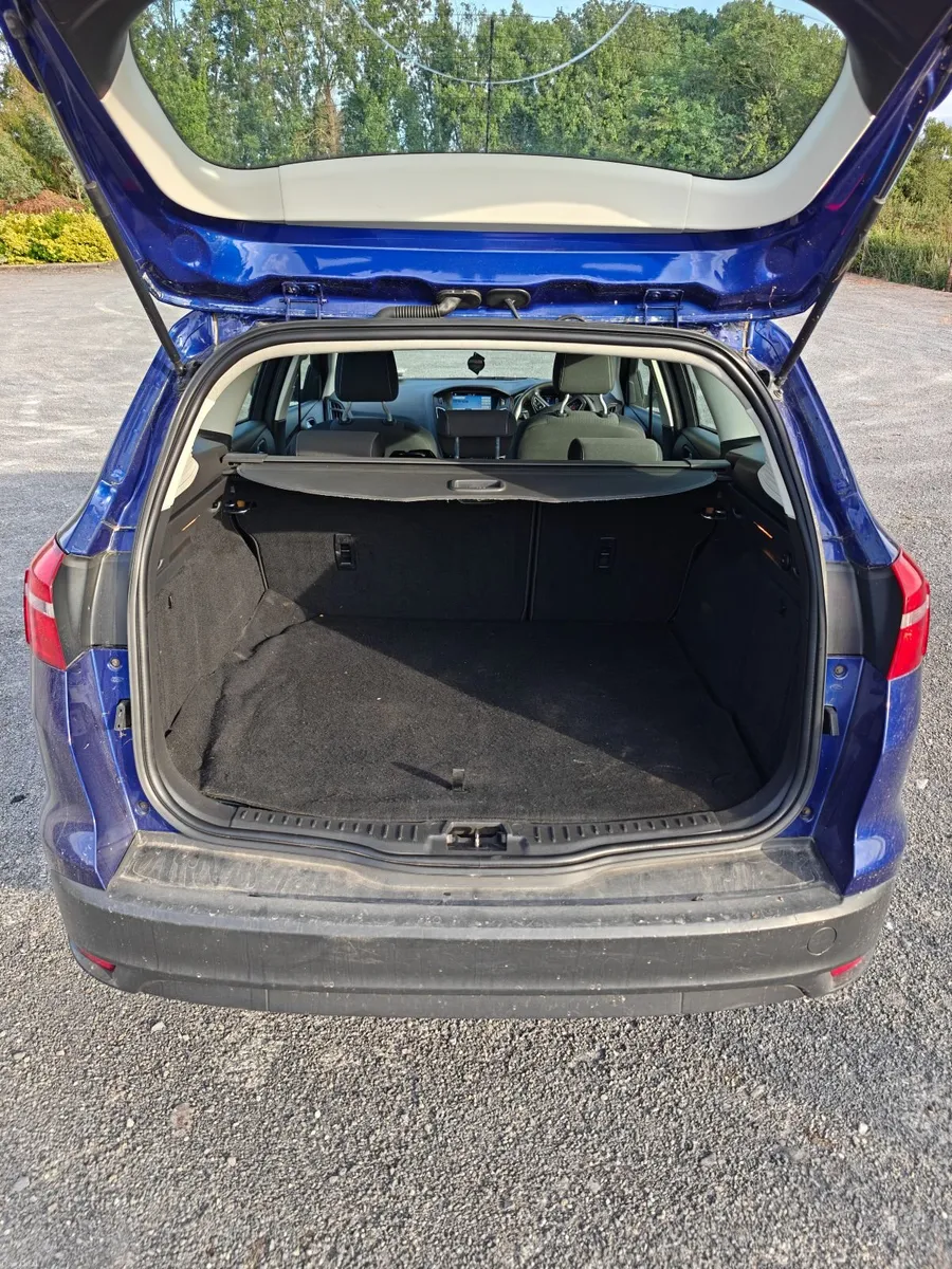 Ford Focus Estate 2 Year NCT &TAX - Image 6