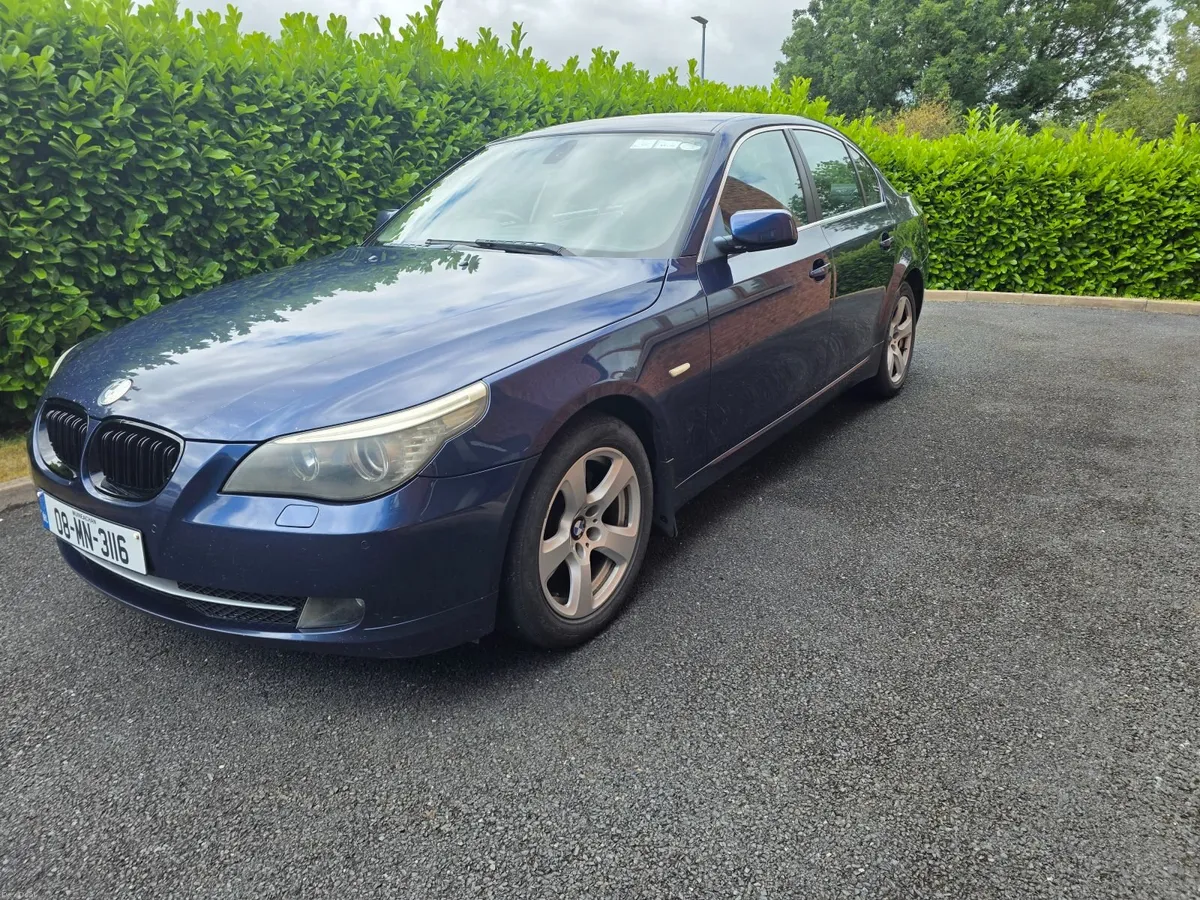 BMW 5-Series 2008 - Image 1