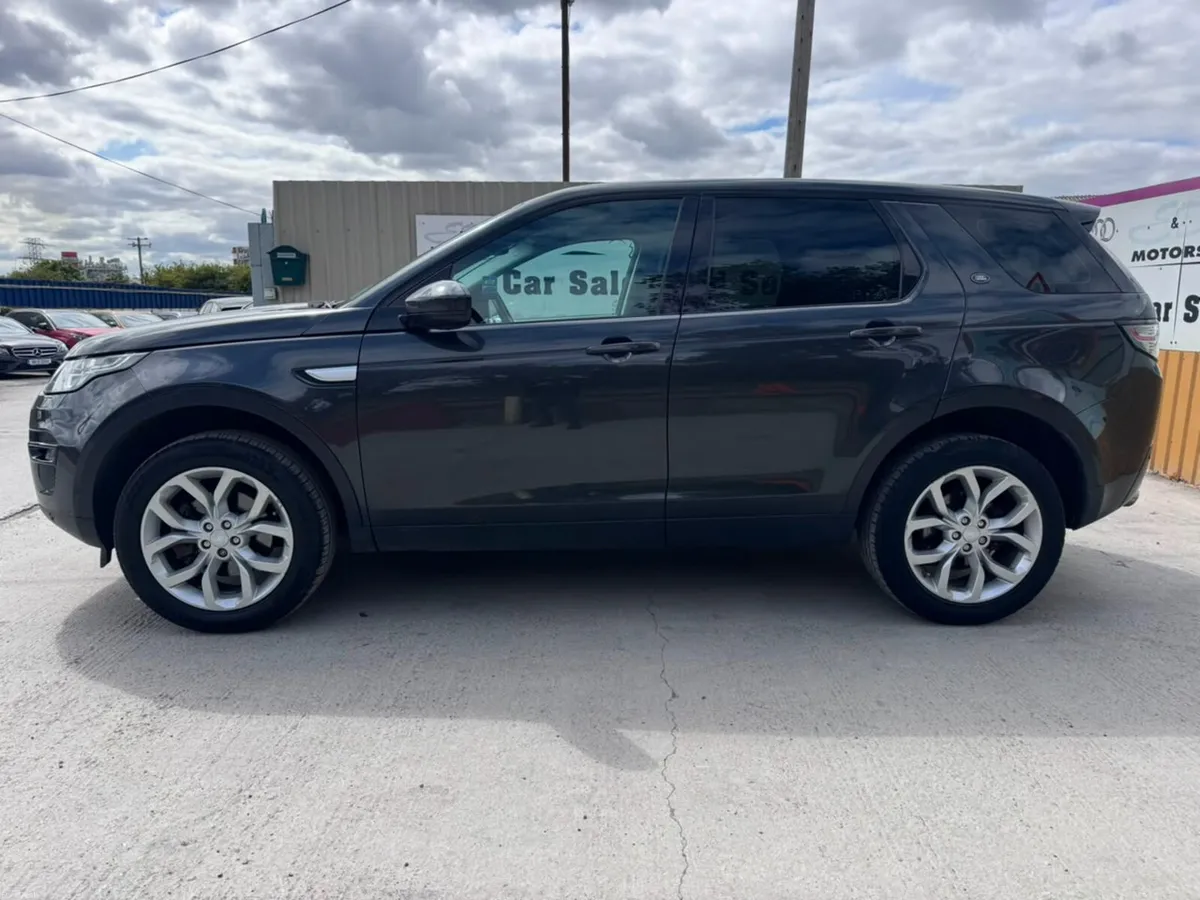 181 Land Rover Discovery Sport 2.0 TD4 150PS HSE A - Image 2