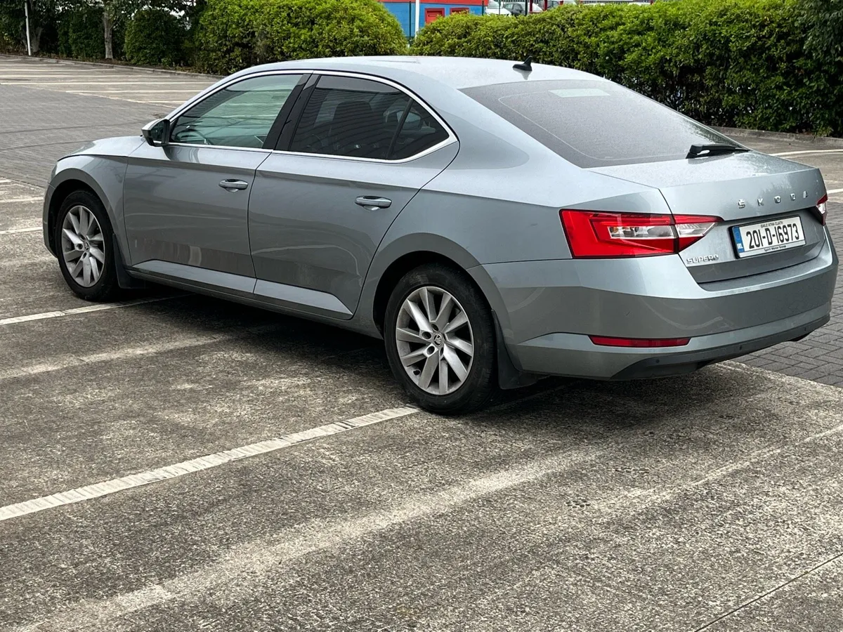 2020 Skoda Superb,2.0L, Immaculate - Image 4