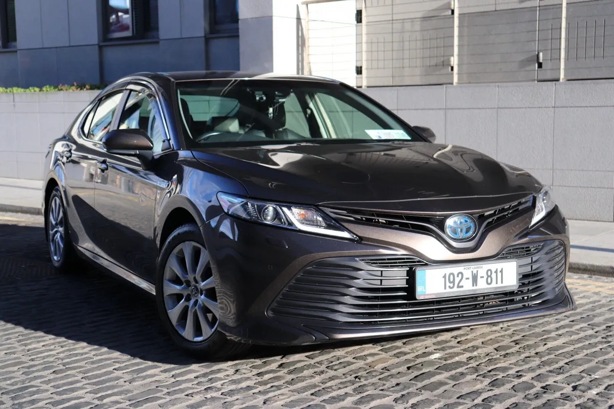 Toyota Camry NCT till 2028 - Image 1