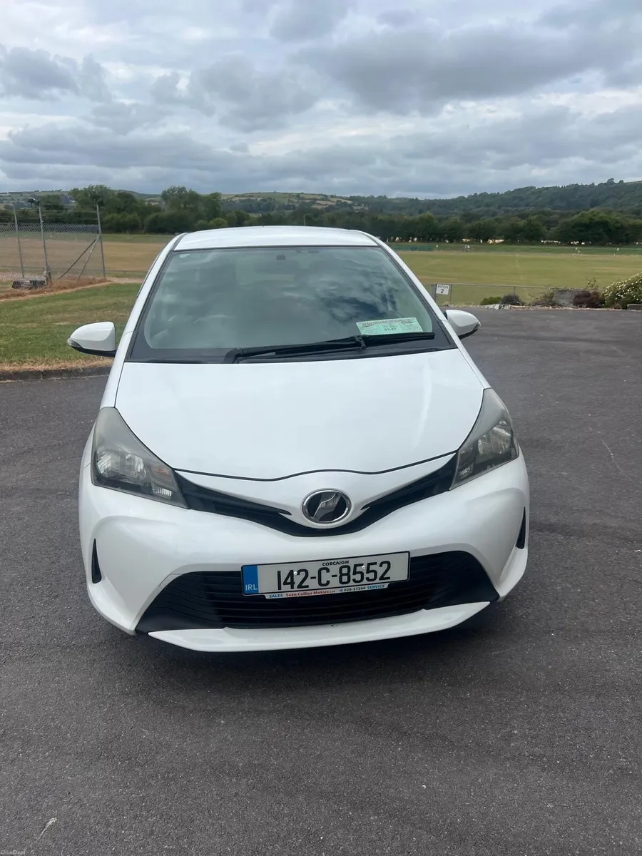 Toyota Vitz 2014 - Image 2