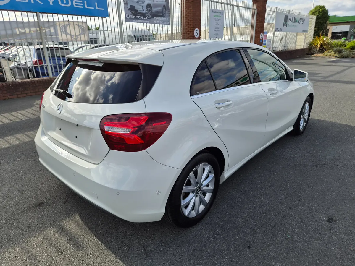 (2yr warranty) 1.6 A180 Mercedes-Benz - Image 3