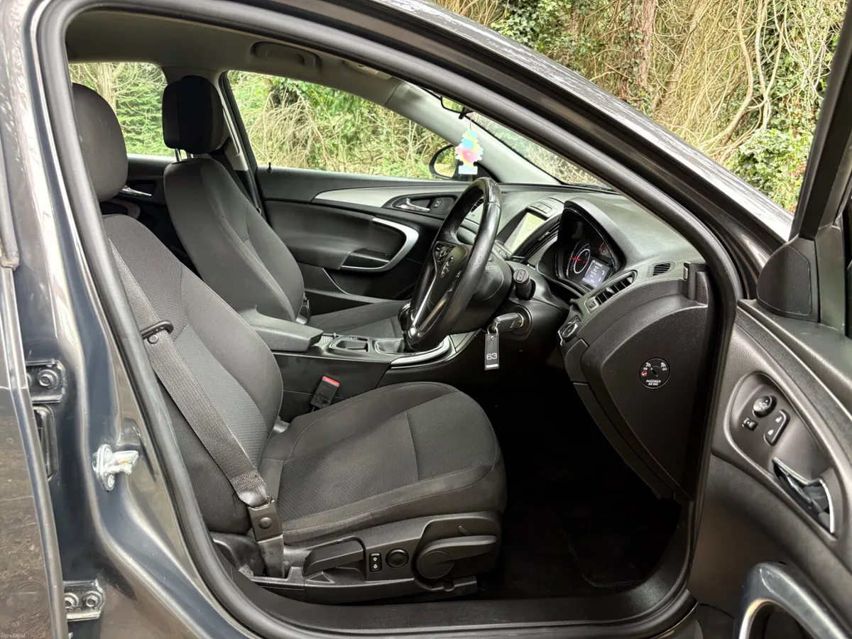 161 Opel Insignia 2.0L, NCT & Taxed to June 2027! - Image 6