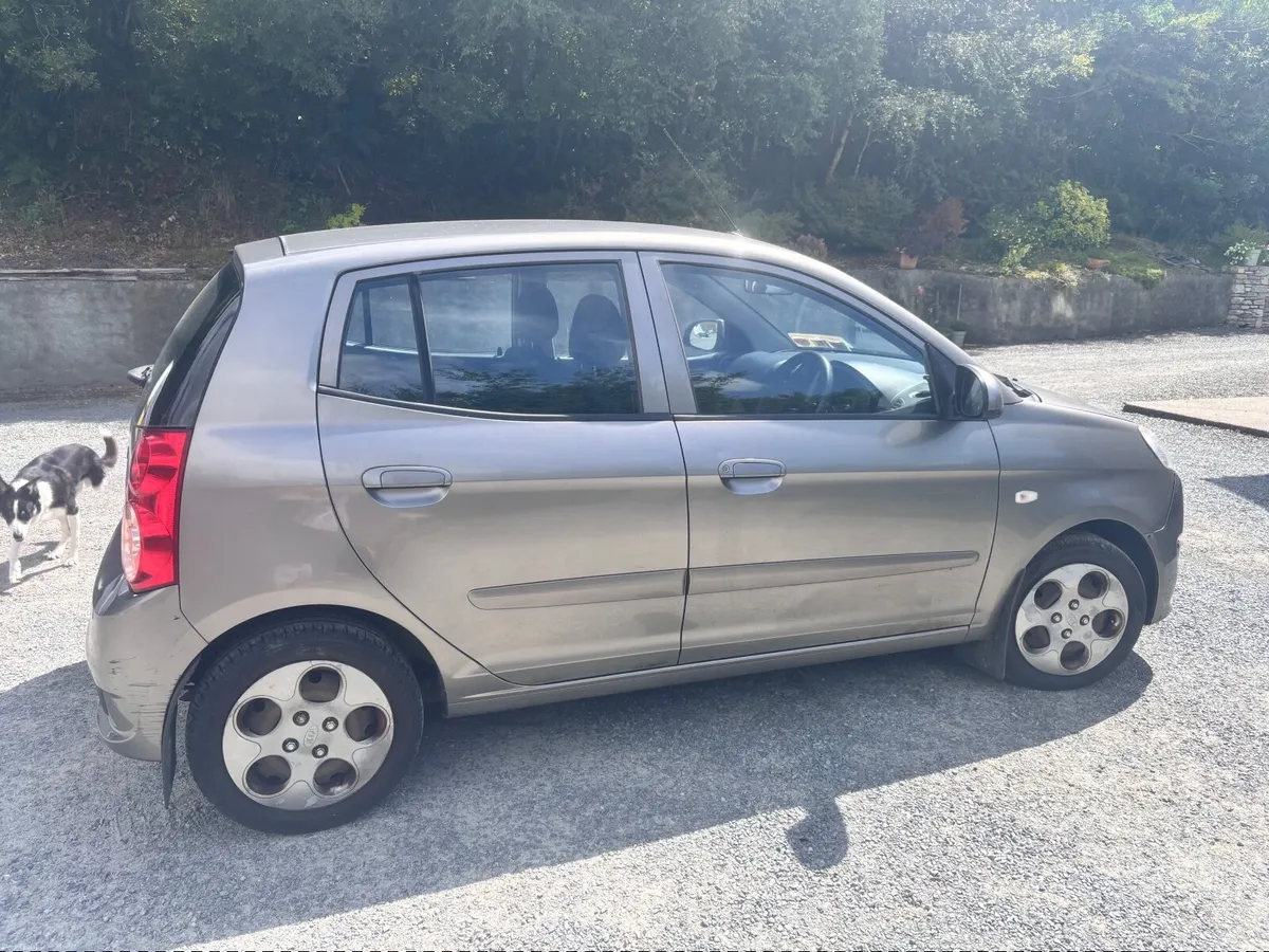 Kia Picanto 2011 - Image 1