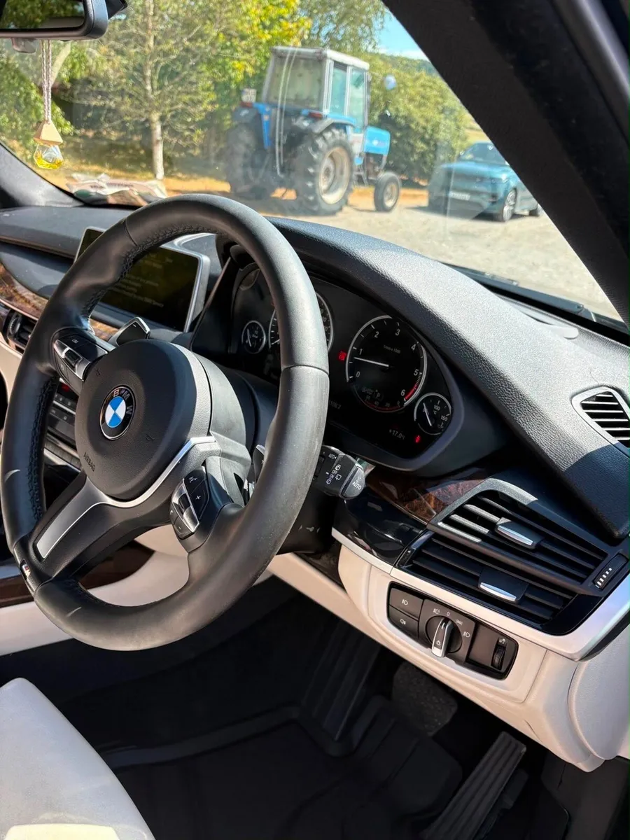 BMW X5 2015 - Image 5