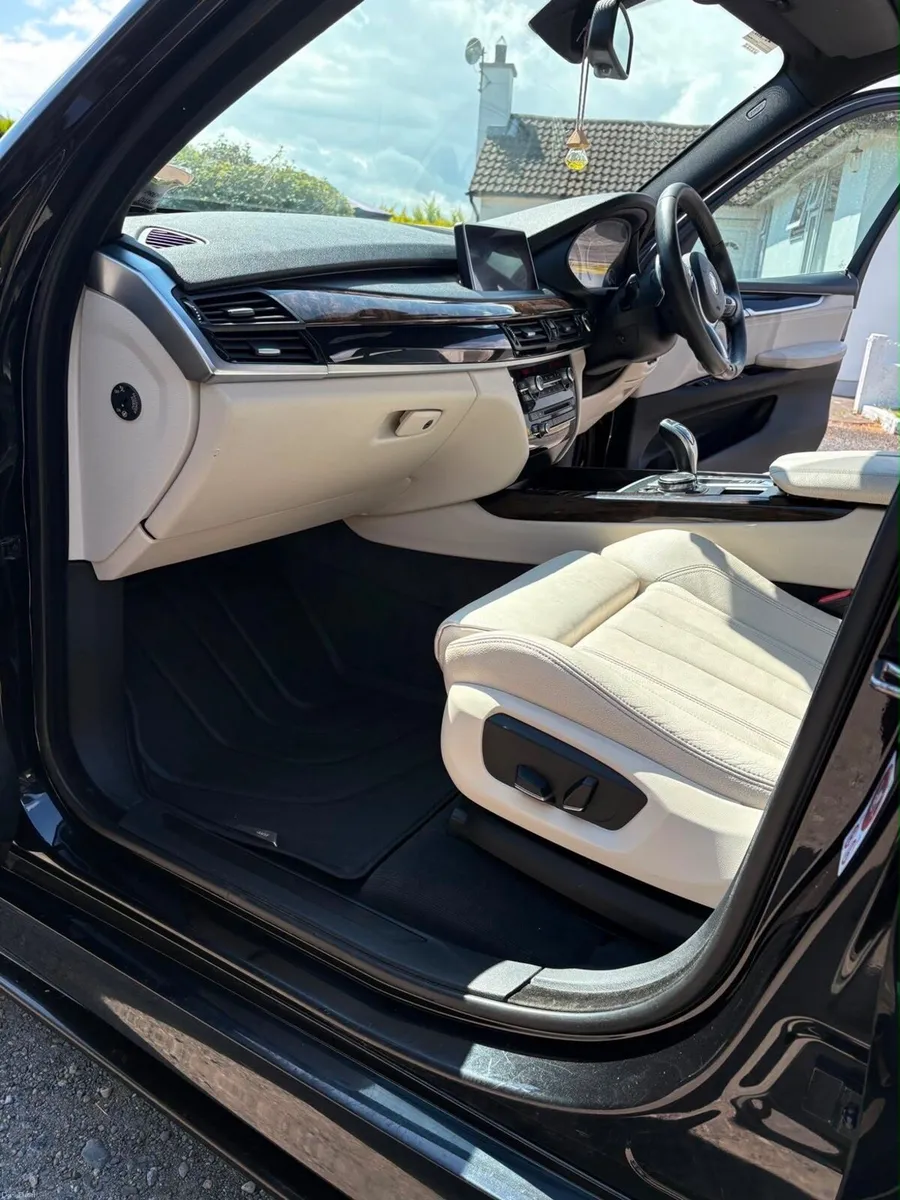 BMW X5 2015 - Image 6