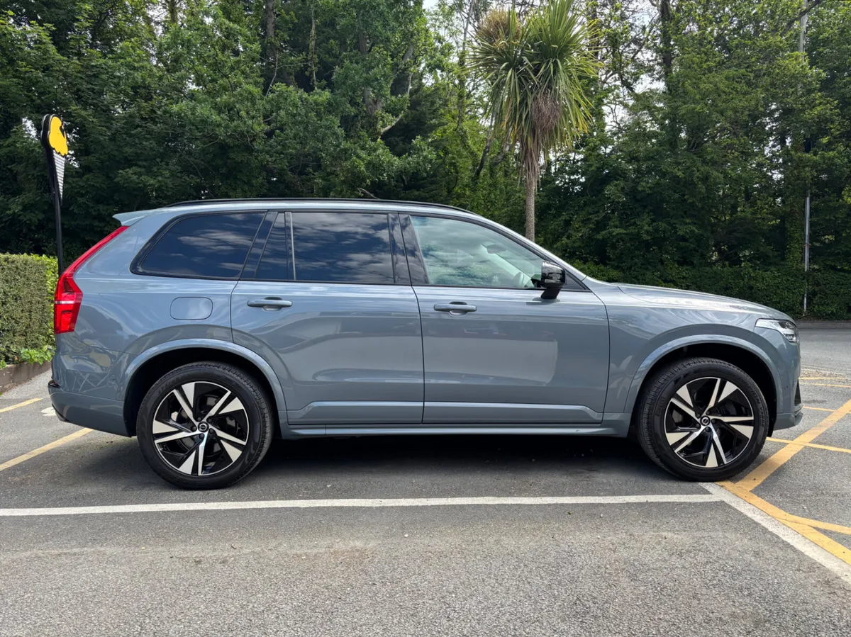 231 VOLVO XC90 'PLUS DARK' T8 PHEV - FVSH - 2 KEYS - Image 4