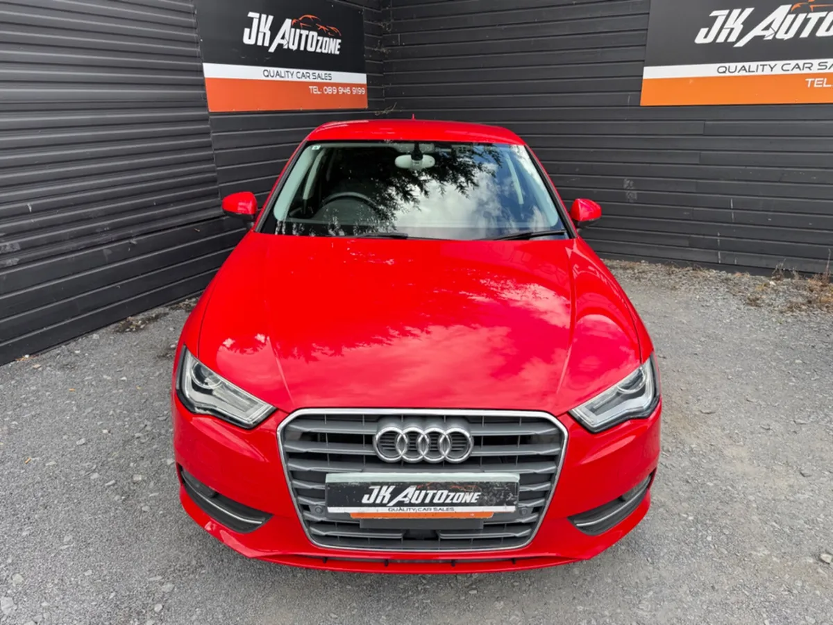 Audi A1 1.4 TFSI AUTO - Image 2