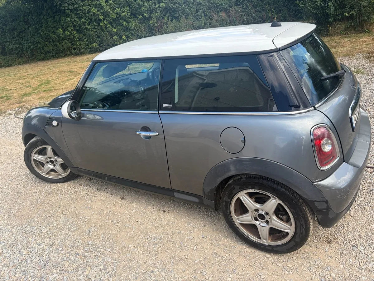 Mini Cooper 2010 (€2350ono) - Image 3