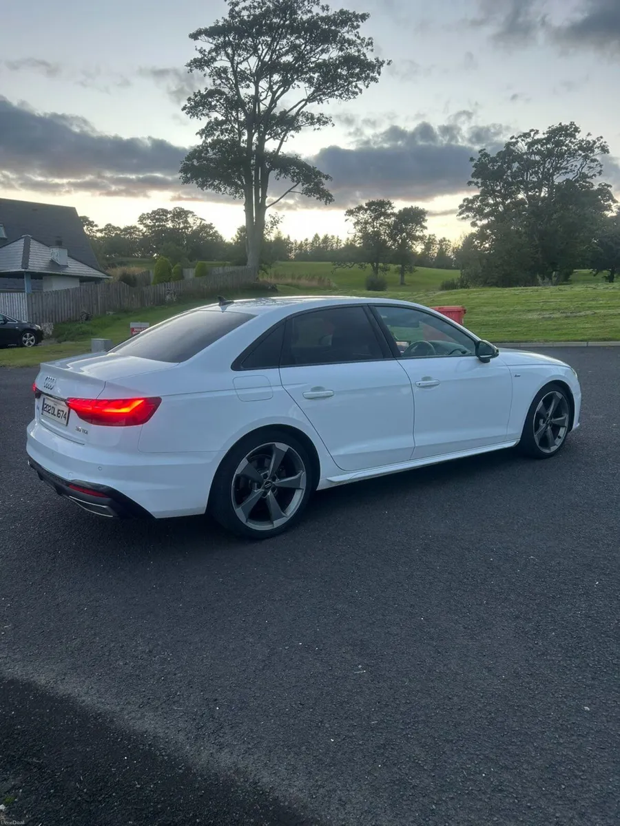 Audi A4 2020 - Image 5