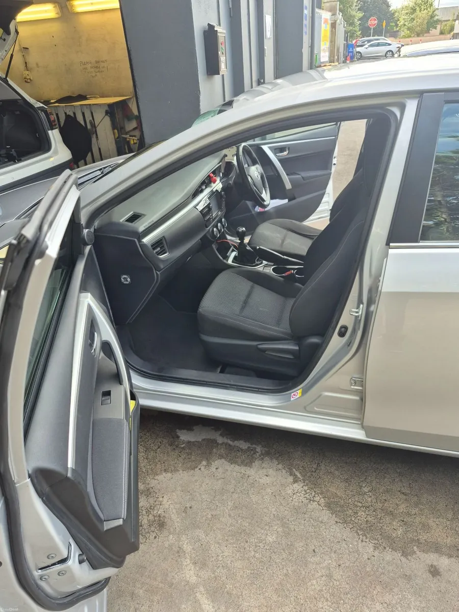 Toyota Corolla 2015 - Image 4