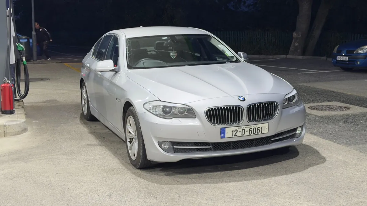 BMW 5-Series 2012 - Image 1