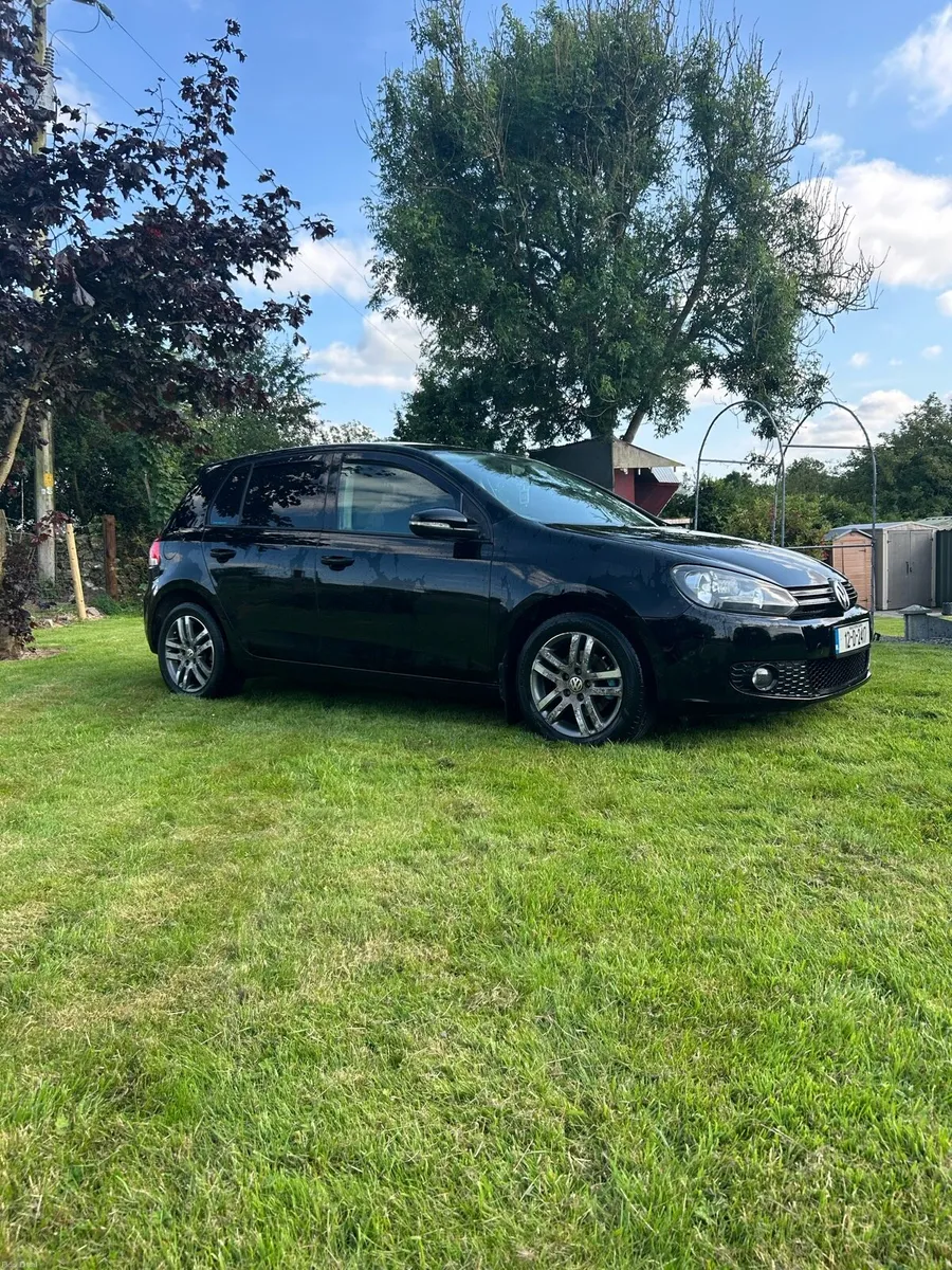 Volkswagen Golf - Image 4