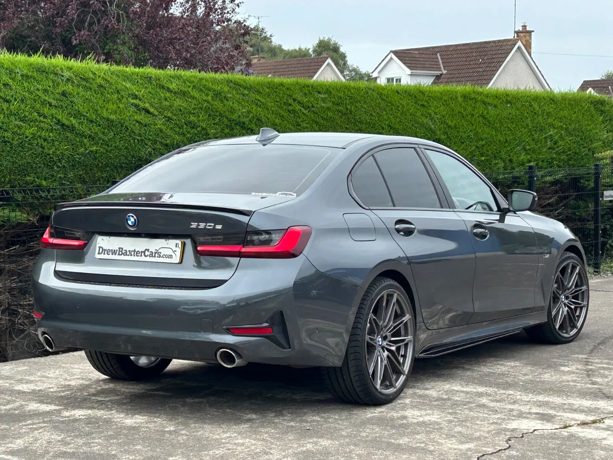 22 BMW  330e Sport Pro 1owner €25500 inc Vrt - Image 6