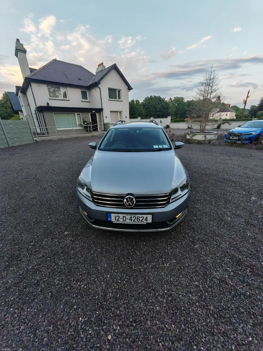 Volkswagen Passat 2012 - Image 5
