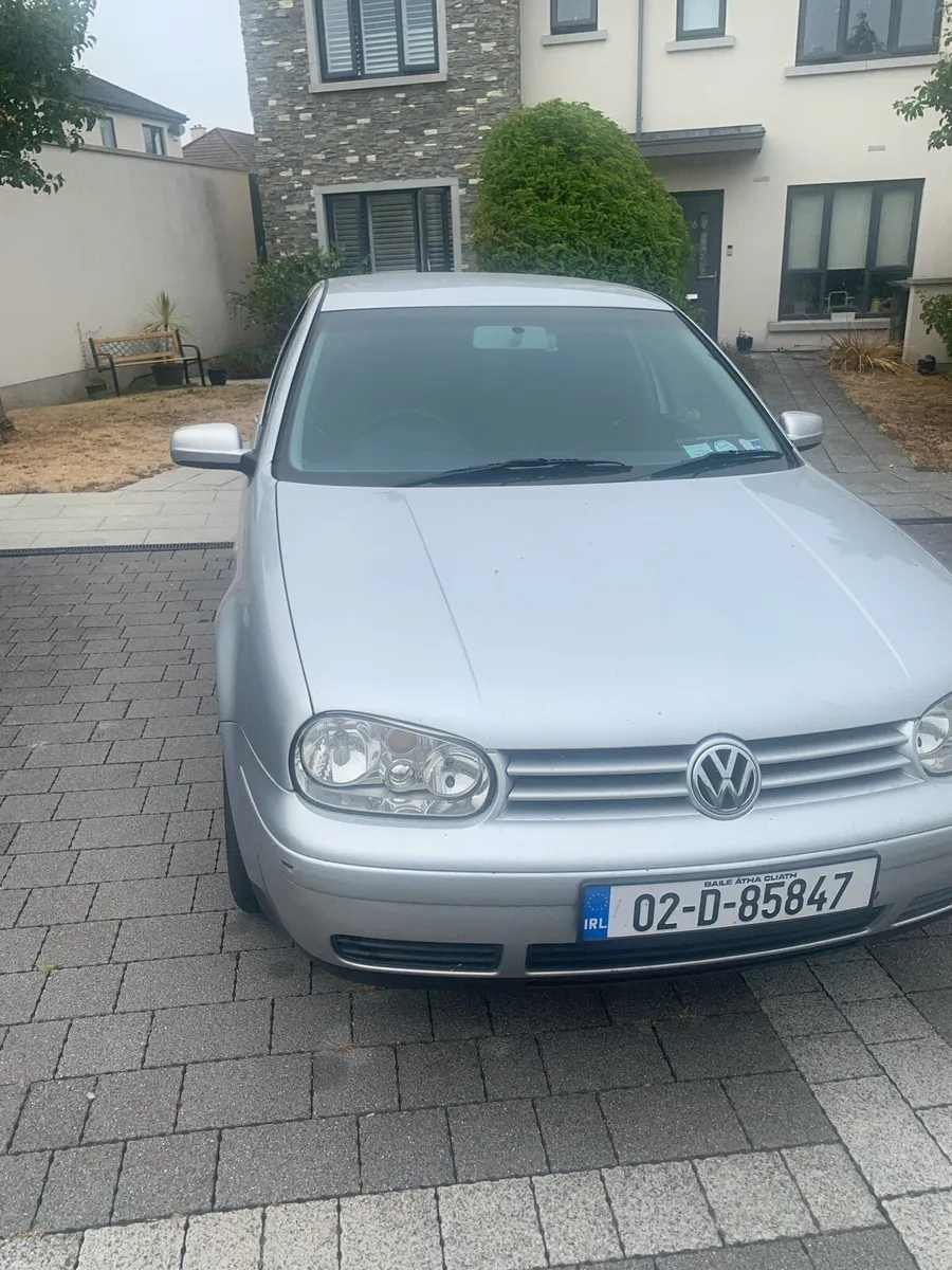 Car - Image 1
