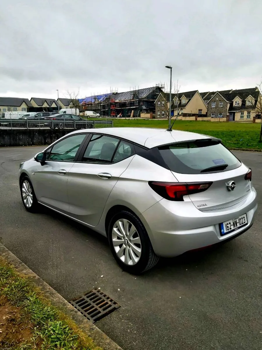 Opel Astra 2016 - Image 3