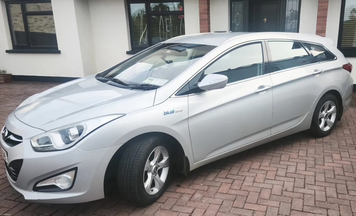 Hyundai I40 Estate - Image 1