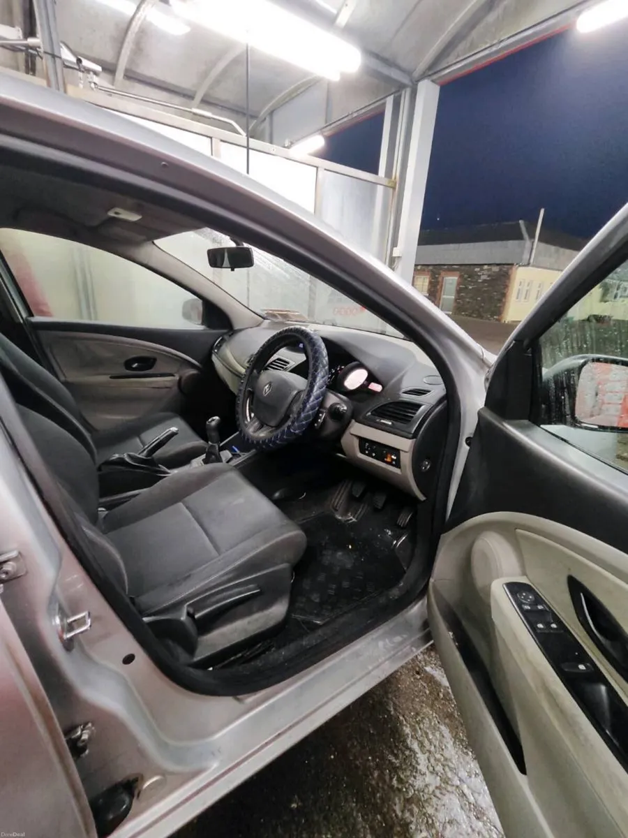 Renault Megane 1.5dci - Image 5