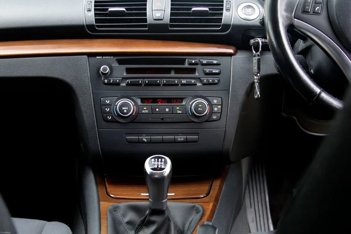 BMW 1-Series | low Mileage | Diesel |2011 - Image 5