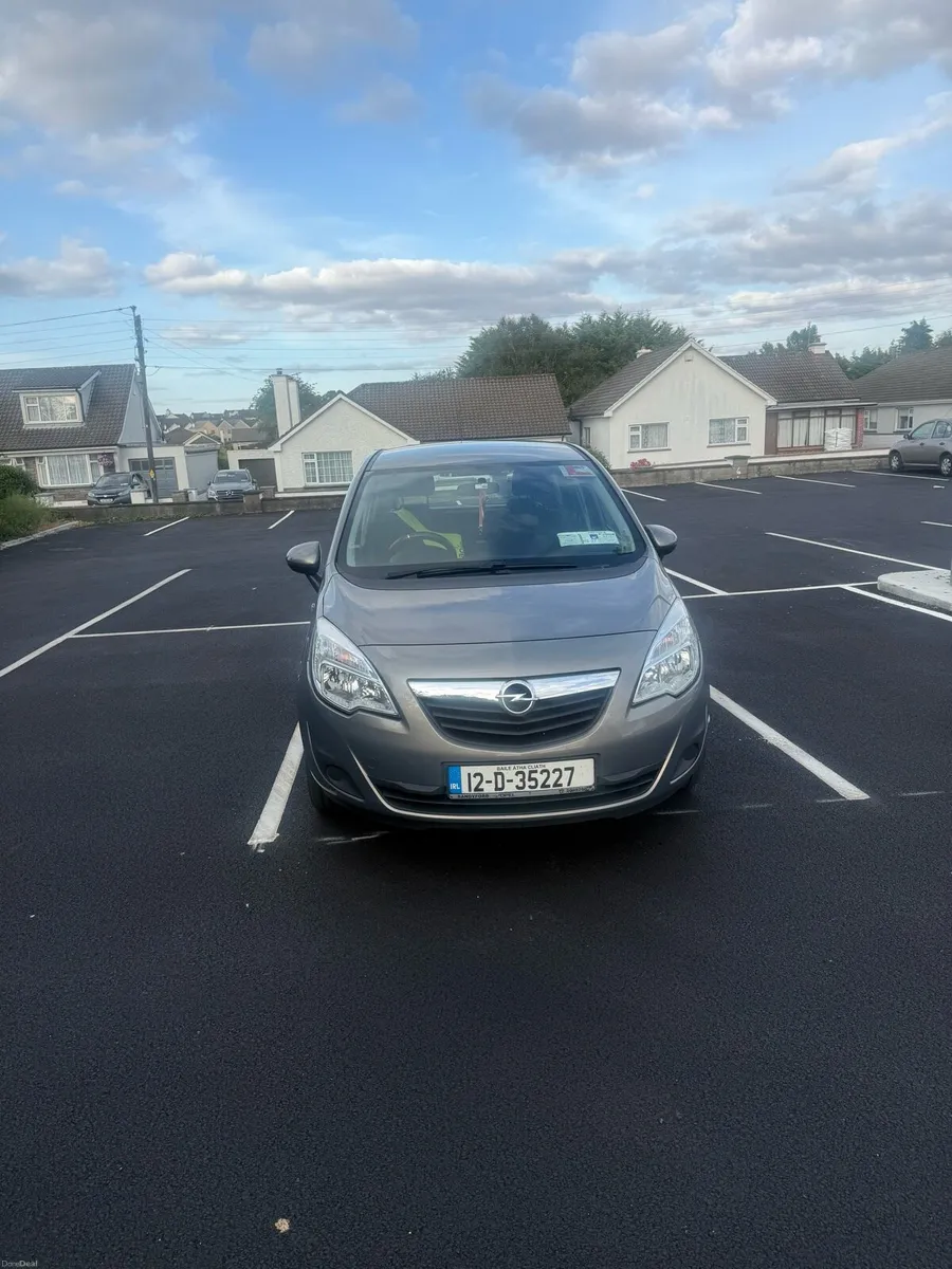 Opel Meriva 2012 automatic 1.7 - Image 2