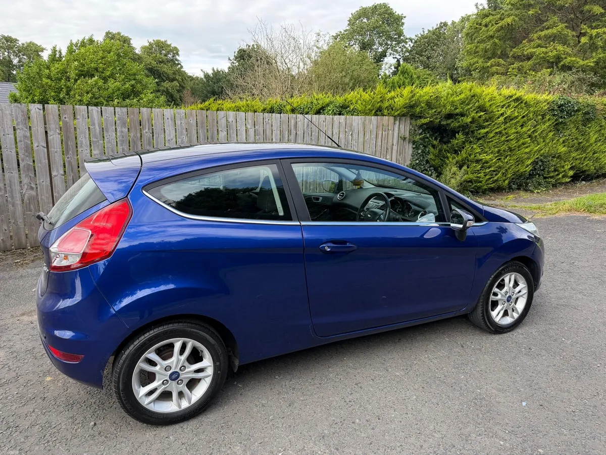2014 FORD FIESTA 1.25 ZETEC LOW MILES - Image 3