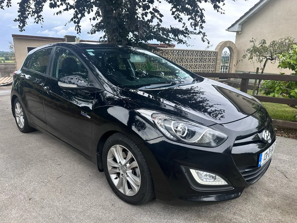 Hyundai i30 - Image 2