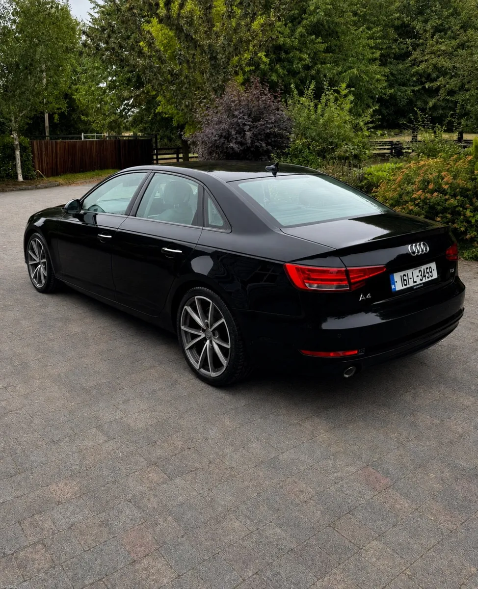 Audi A4 - Image 4