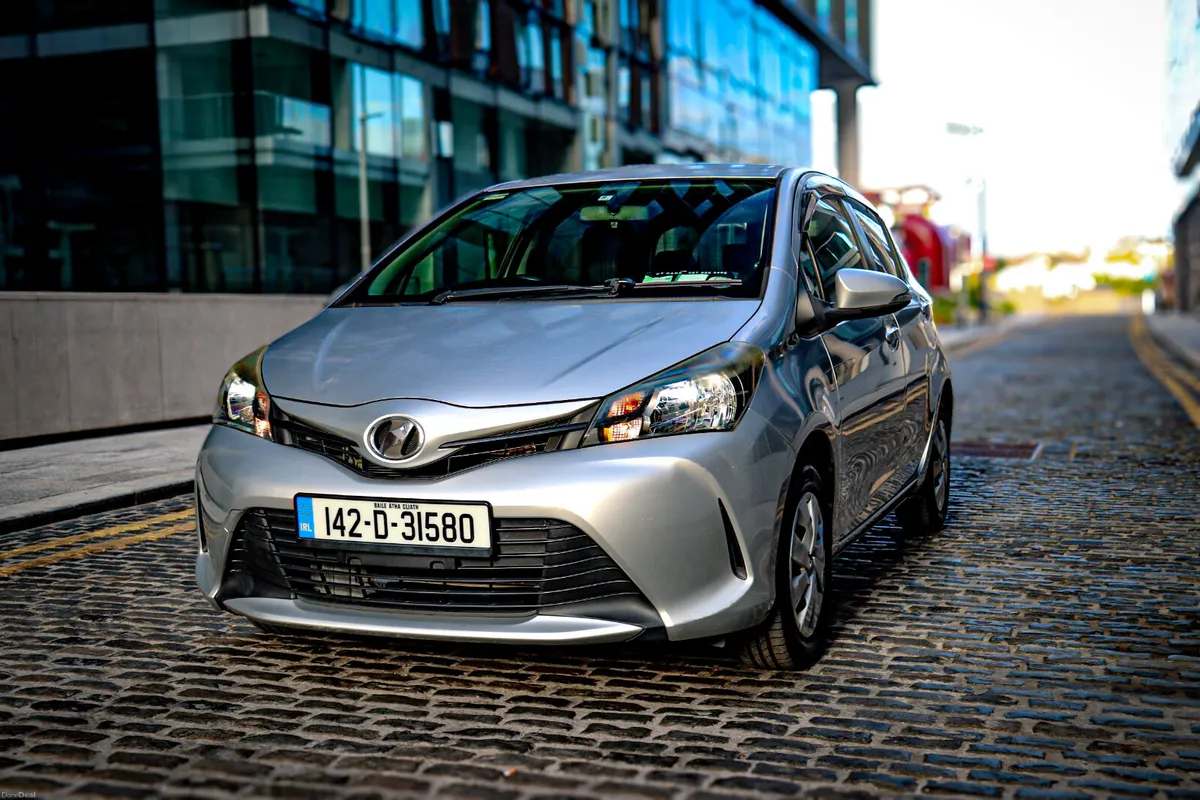 2014 Toyota Vitz // Low Km // Grade 4 // FSH - Image 3