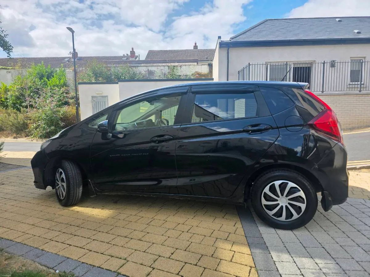 Honda Fit Very Low Milage! 31k KM! - Image 5