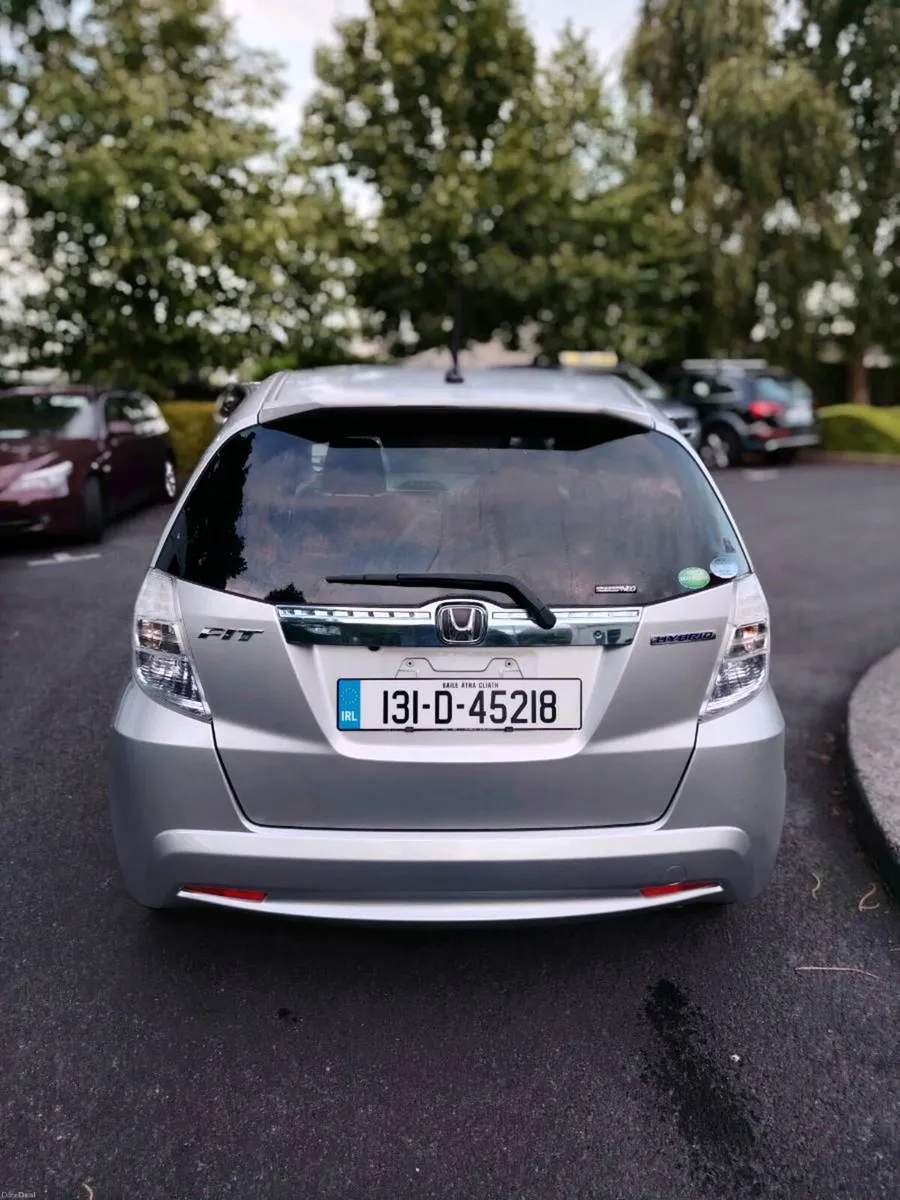 Honda fit hybird high spec - Image 3