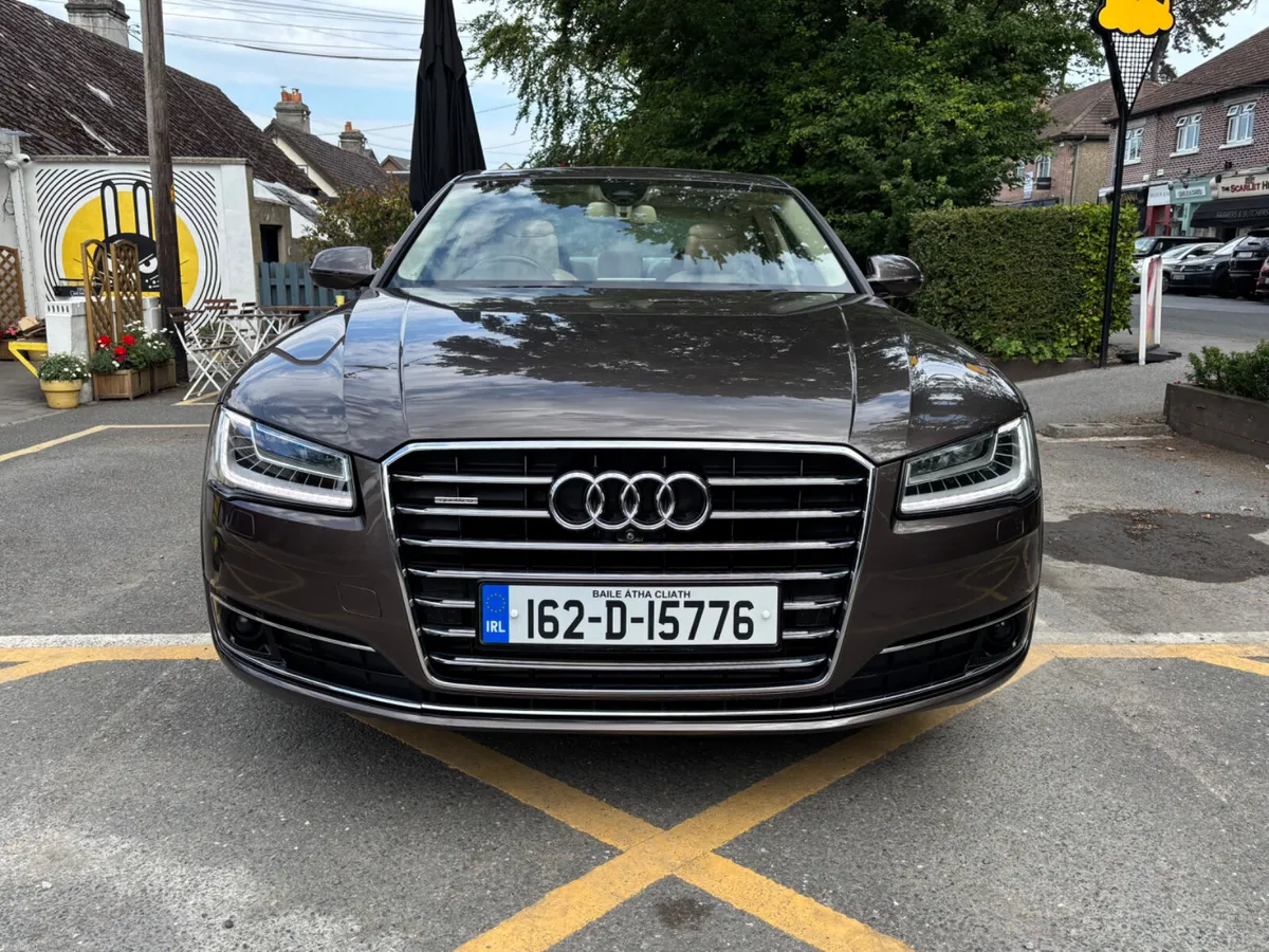 162 AUDI A8 3.0 TDi QUATTRO - SE EXEC - SUNROOF - Image 2