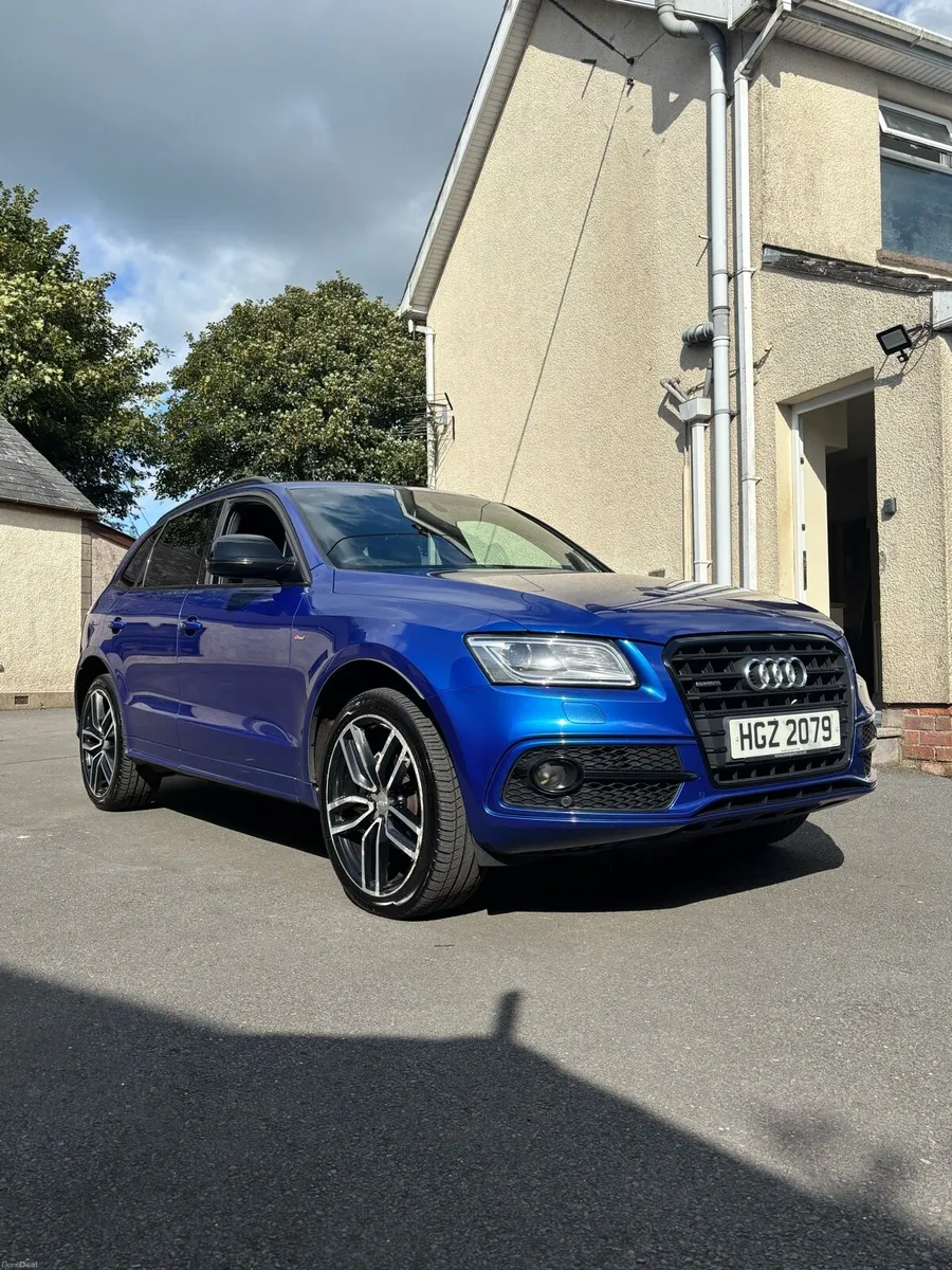 Audi q5 - Image 1