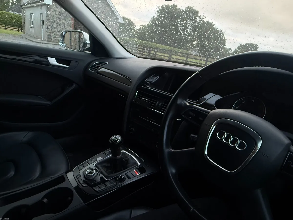 Audi A4 2011 - Image 6