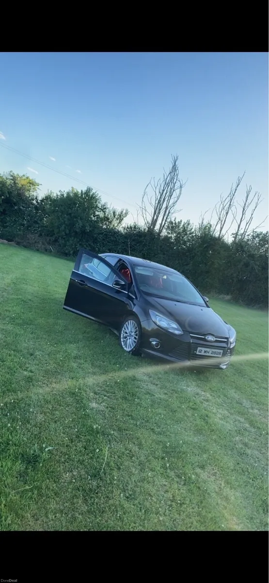 Ford Focus - Image 2