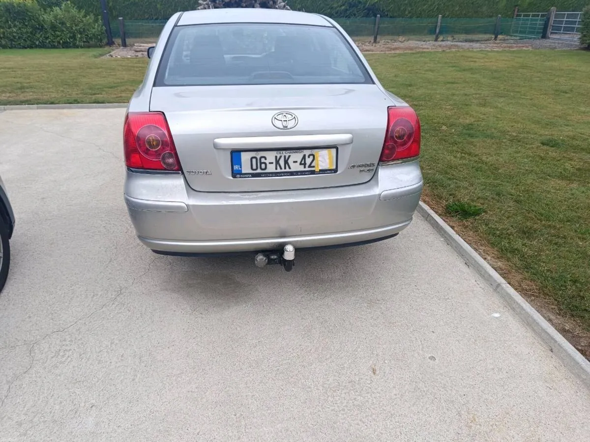 Toyota Avensis - Image 5