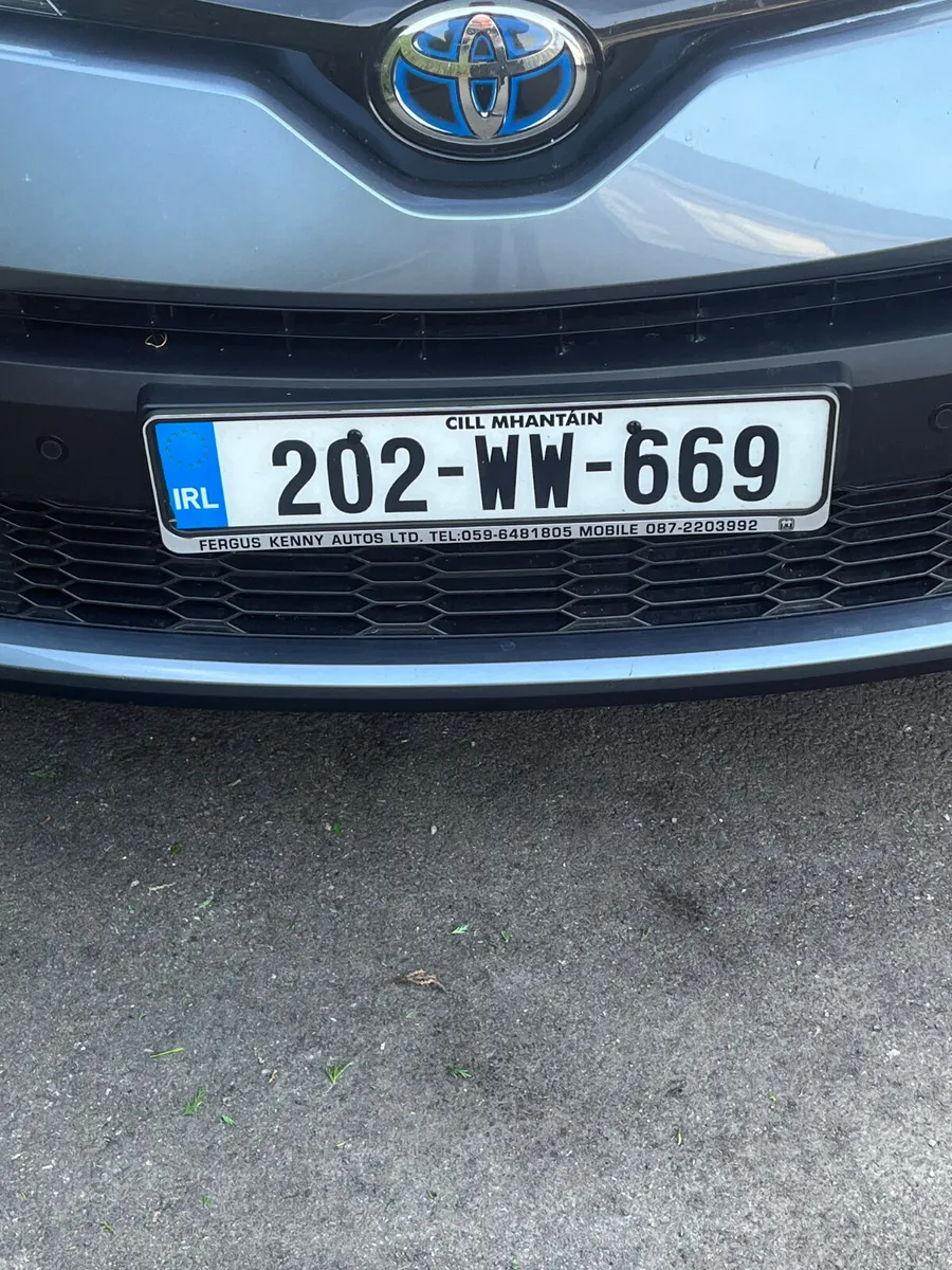 Toyota C-HR 2020 - Image 2