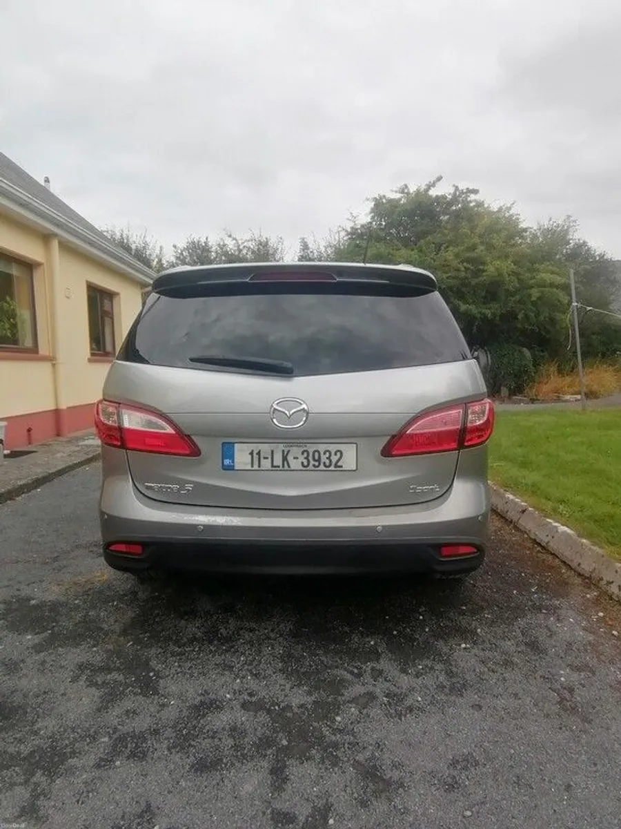 2011 Mazda Mazda 5 - Image 6