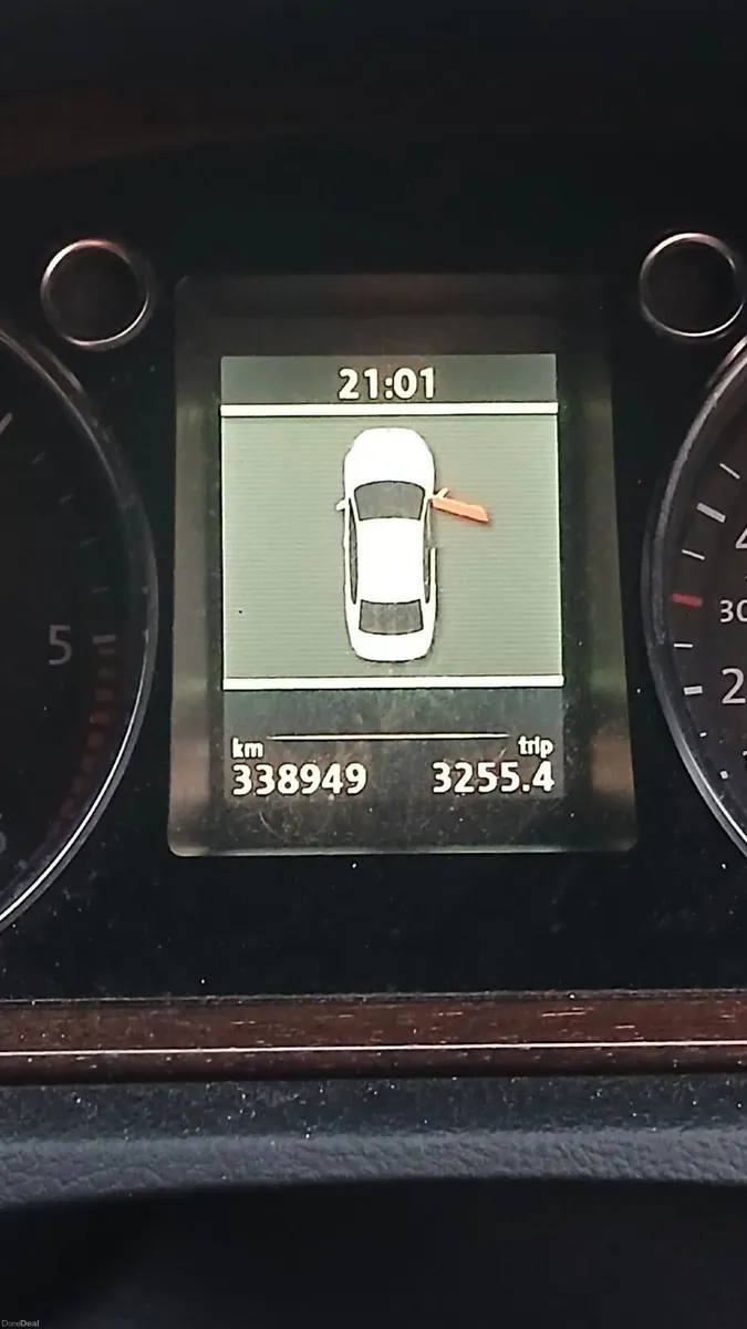 Volkswagen Passat 2013 - Image 5
