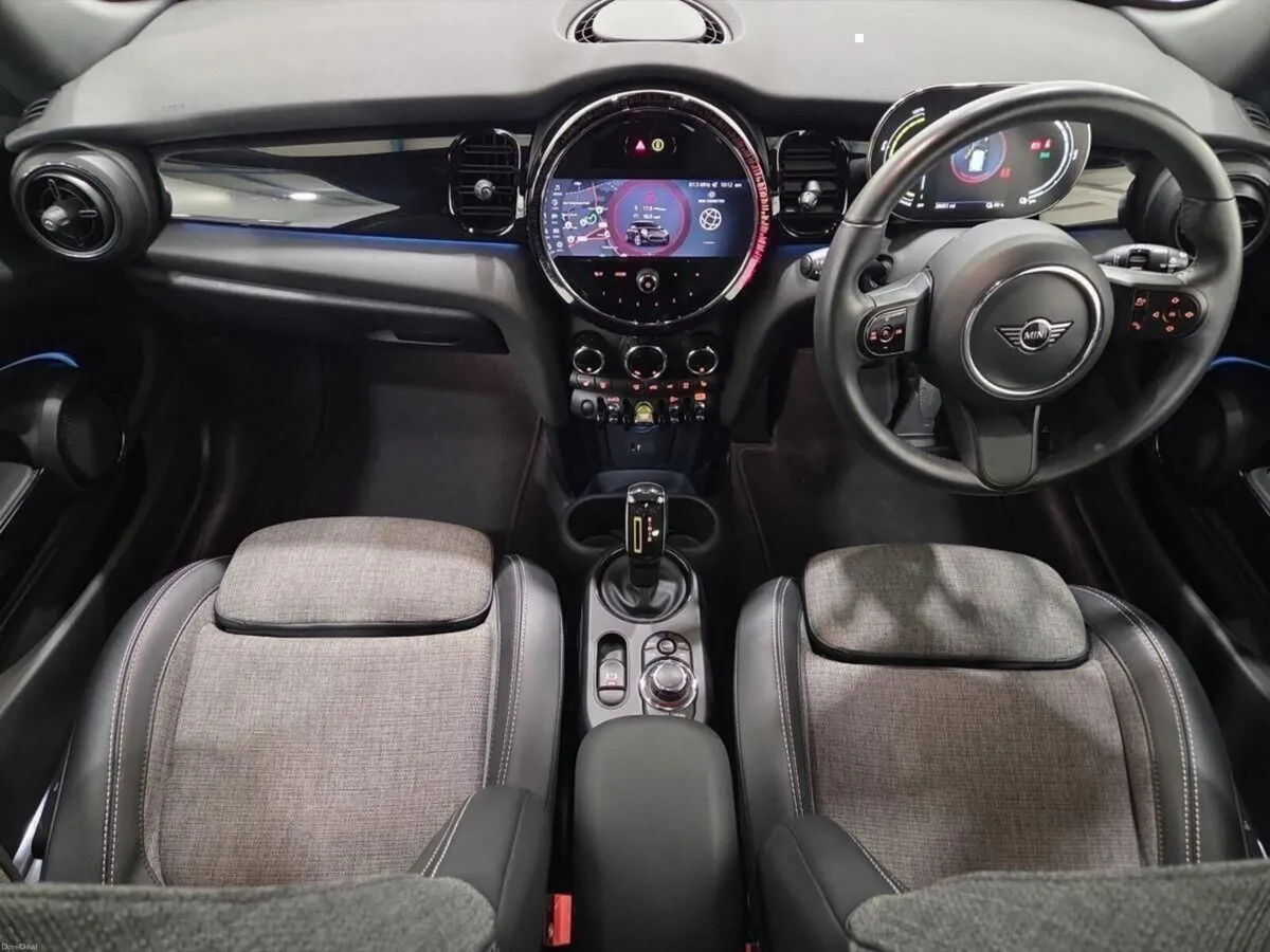 Mini Cooper Electric Level 2 - Image 4