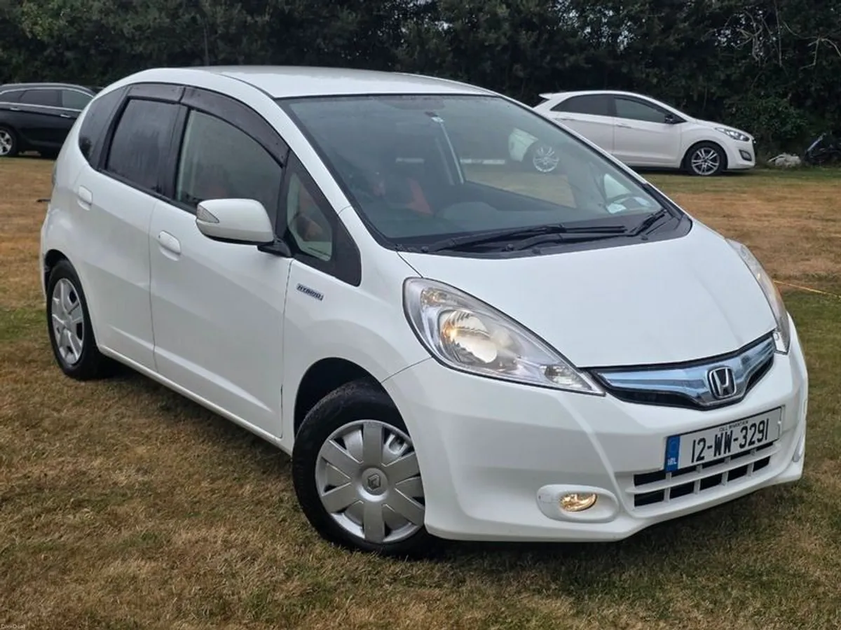 2012 Honda Fit Hybrid Automatic 1 owner NCT 12/26 - Image 2