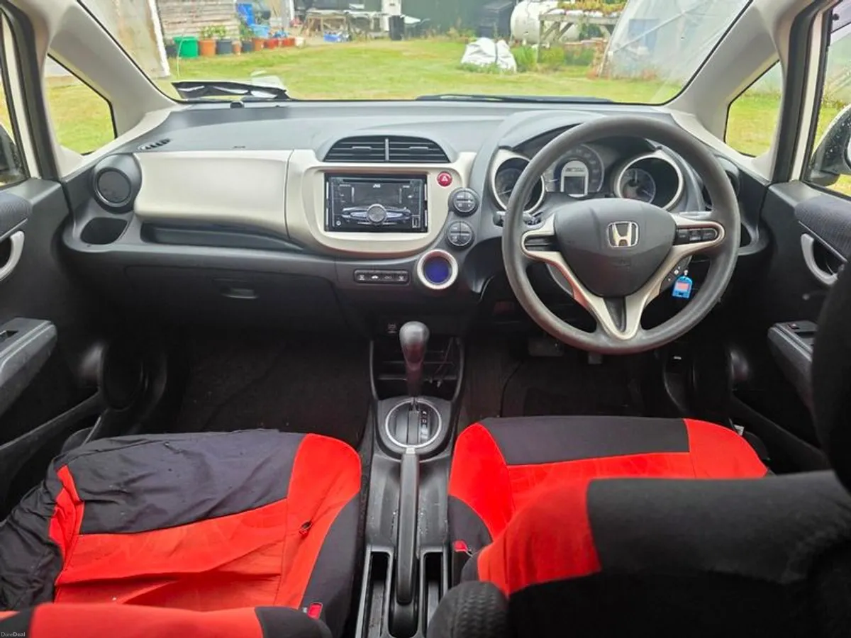 2012 Honda Fit Hybrid Automatic 1 owner NCT 12/26 - Image 6