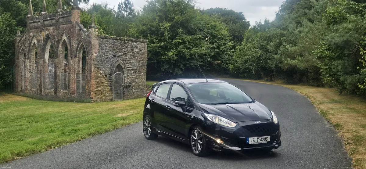 Ford Fiesta ST line - Image 1