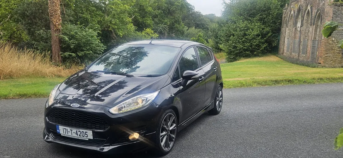 Ford Fiesta ST line - Image 4